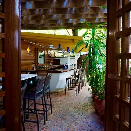 At Wind Chimes Boutique Hotel San Juan Exterior photo