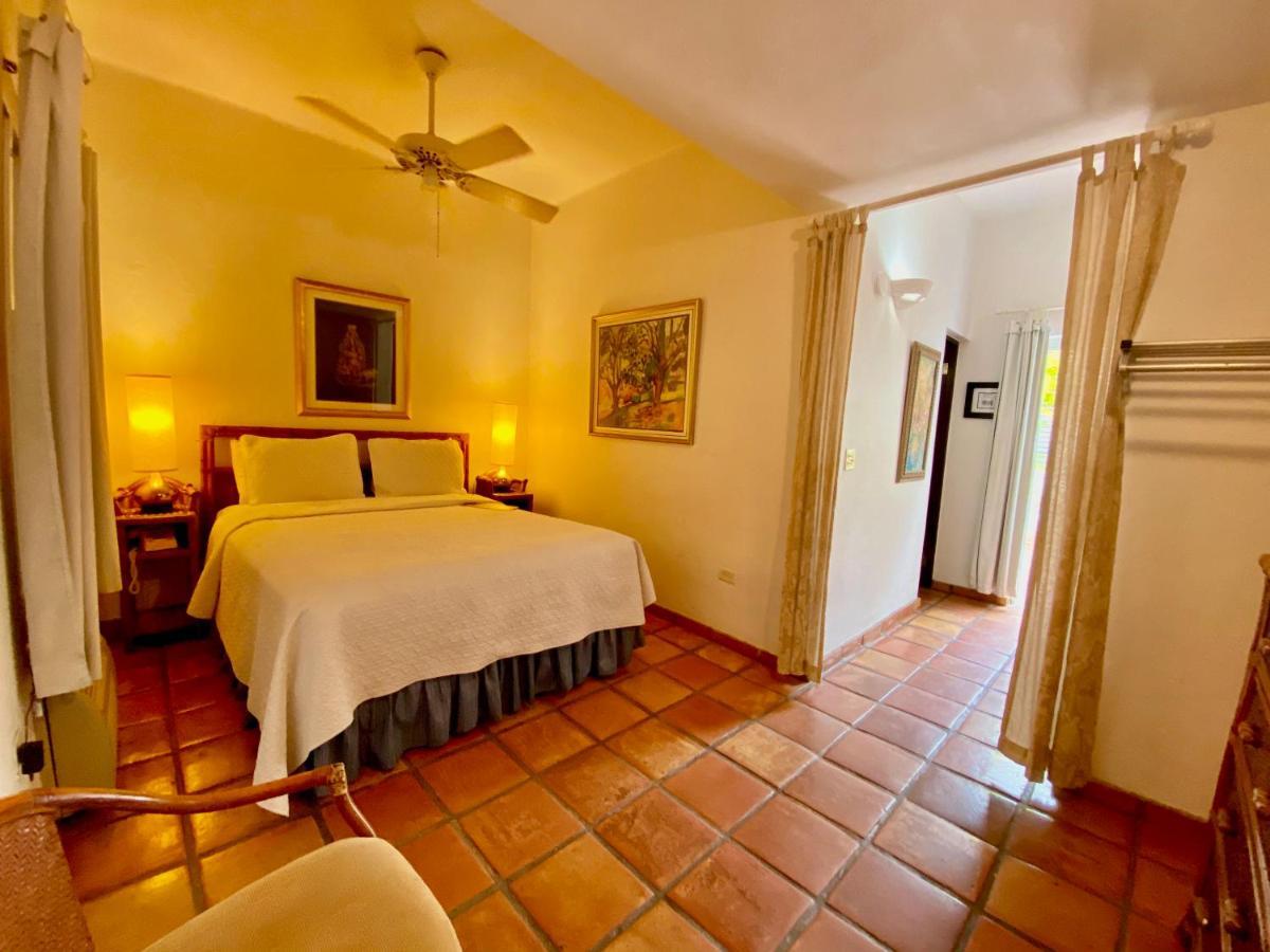 At Wind Chimes Boutique Hotel San Juan Exterior photo