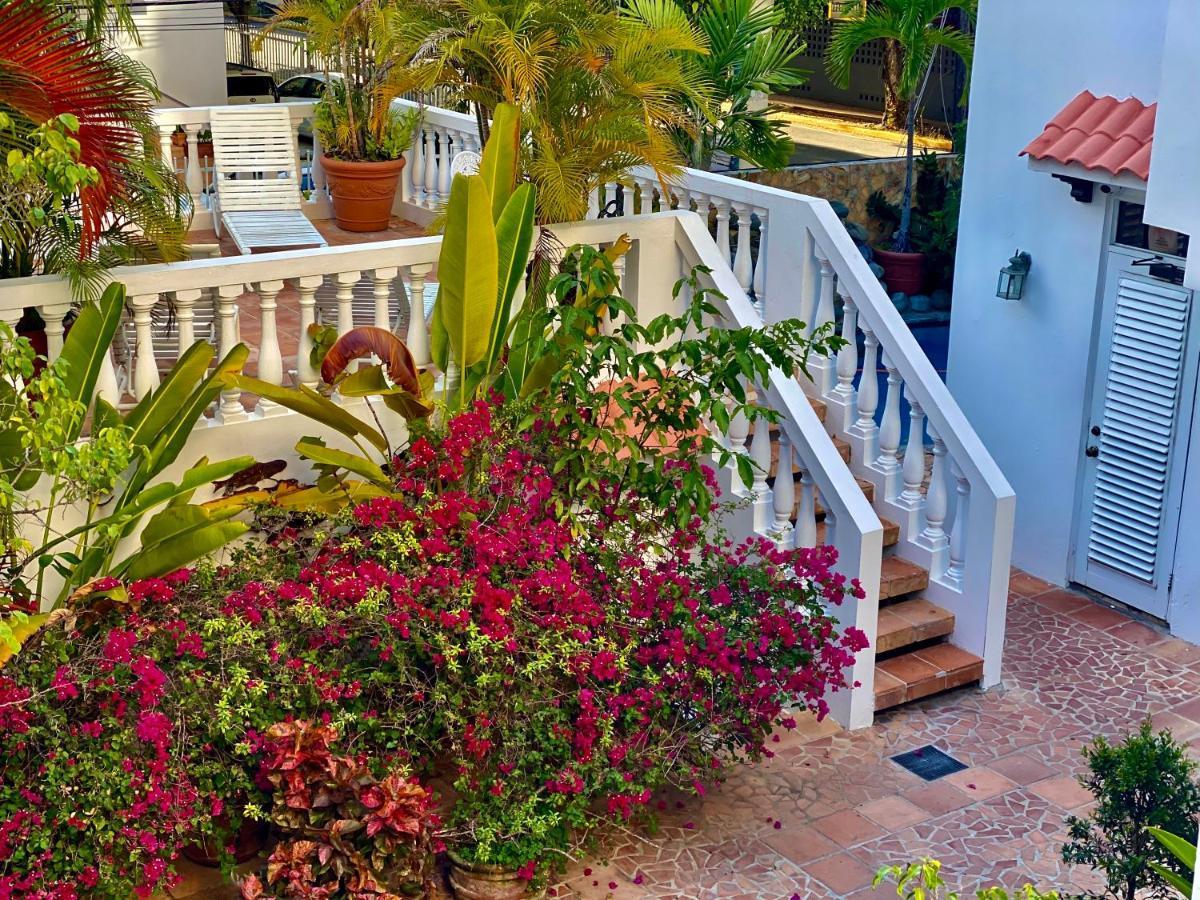 At Wind Chimes Boutique Hotel San Juan Exterior photo