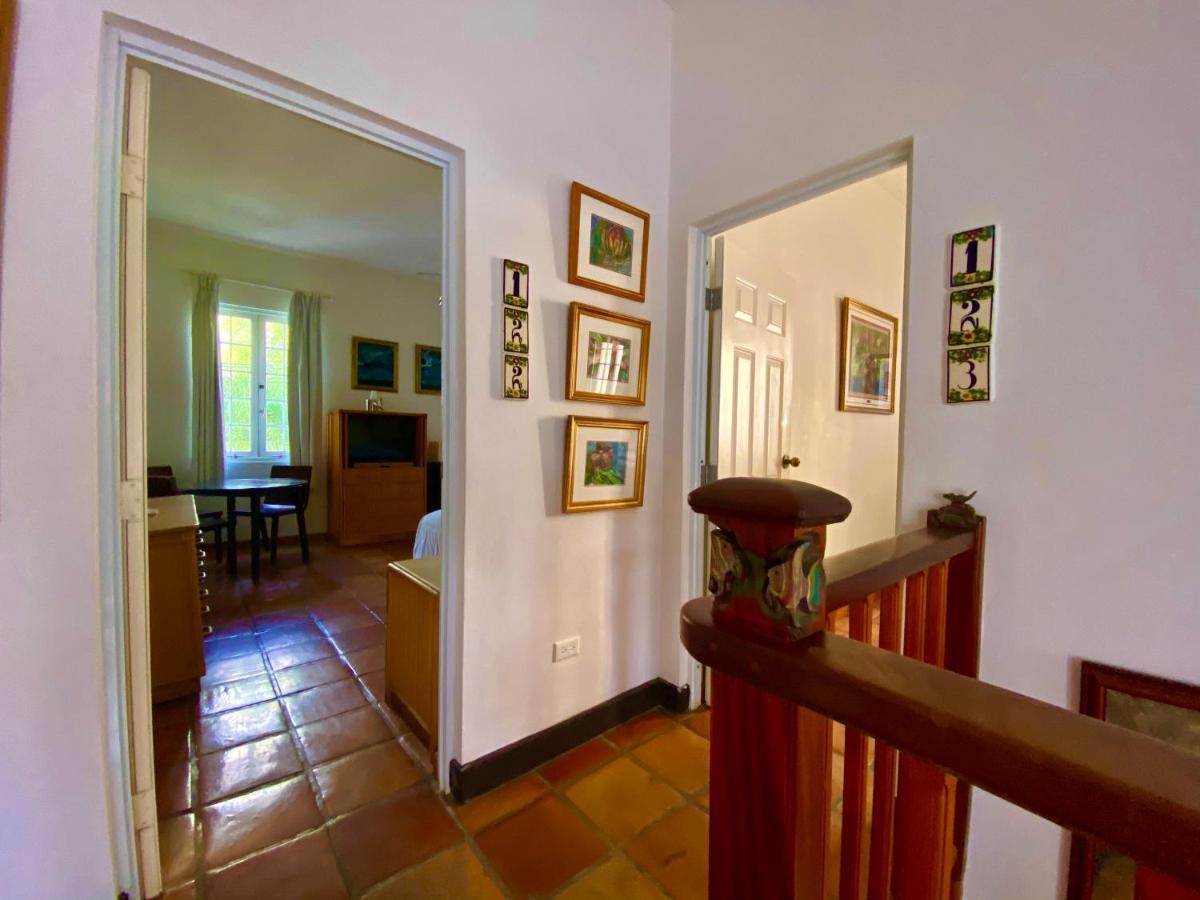 At Wind Chimes Boutique Hotel San Juan Exterior photo