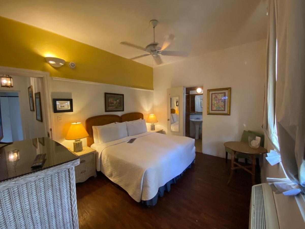 At Wind Chimes Boutique Hotel San Juan Exterior photo