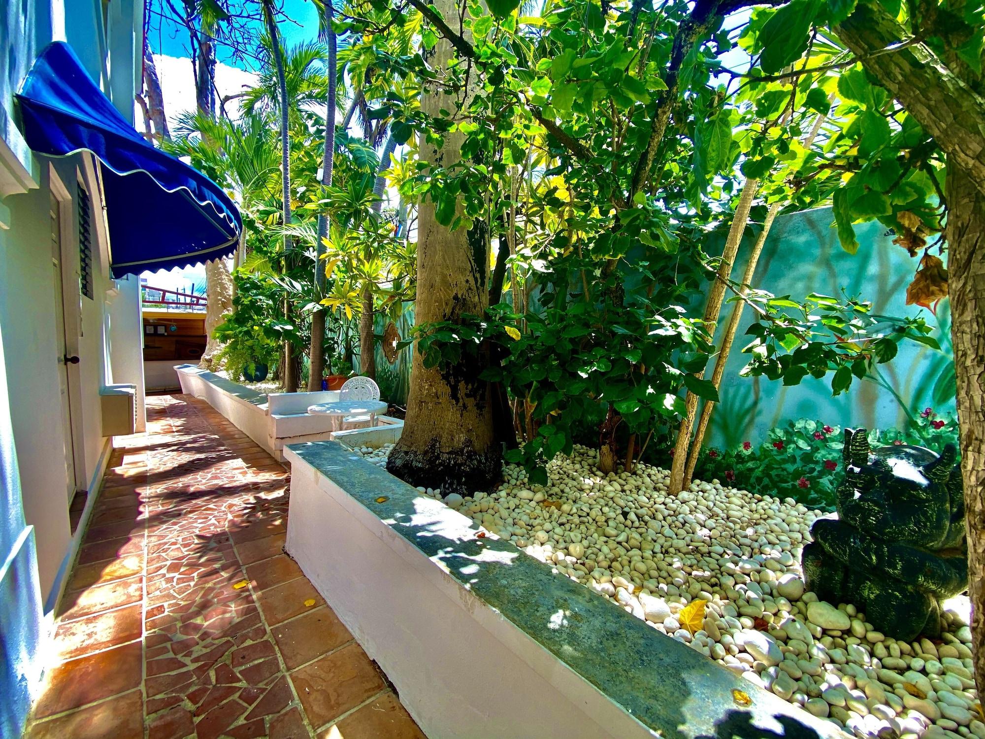 At Wind Chimes Boutique Hotel San Juan Exterior photo