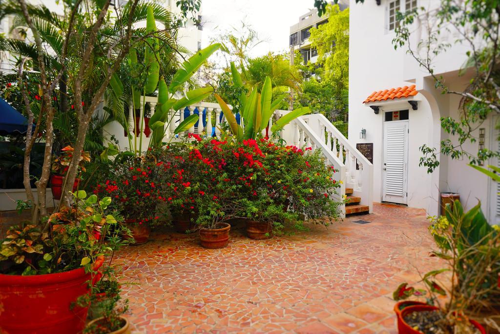 At Wind Chimes Boutique Hotel San Juan Exterior photo