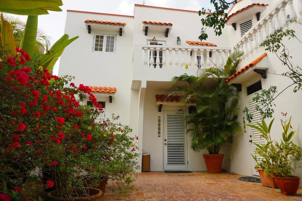 At Wind Chimes Boutique Hotel San Juan Exterior photo