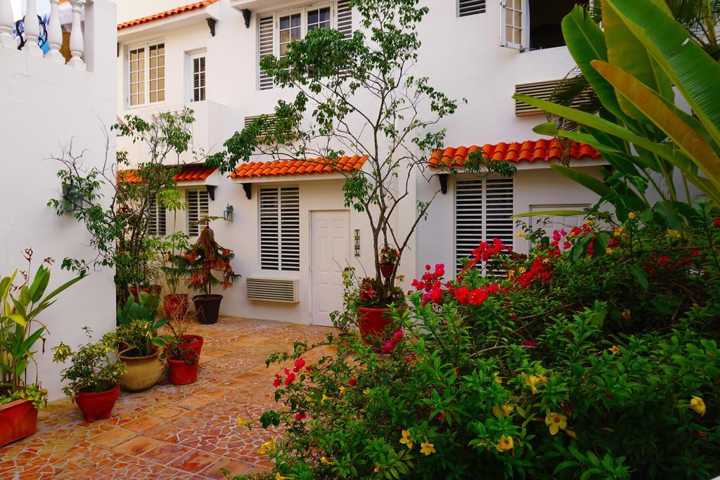 At Wind Chimes Boutique Hotel San Juan Exterior photo
