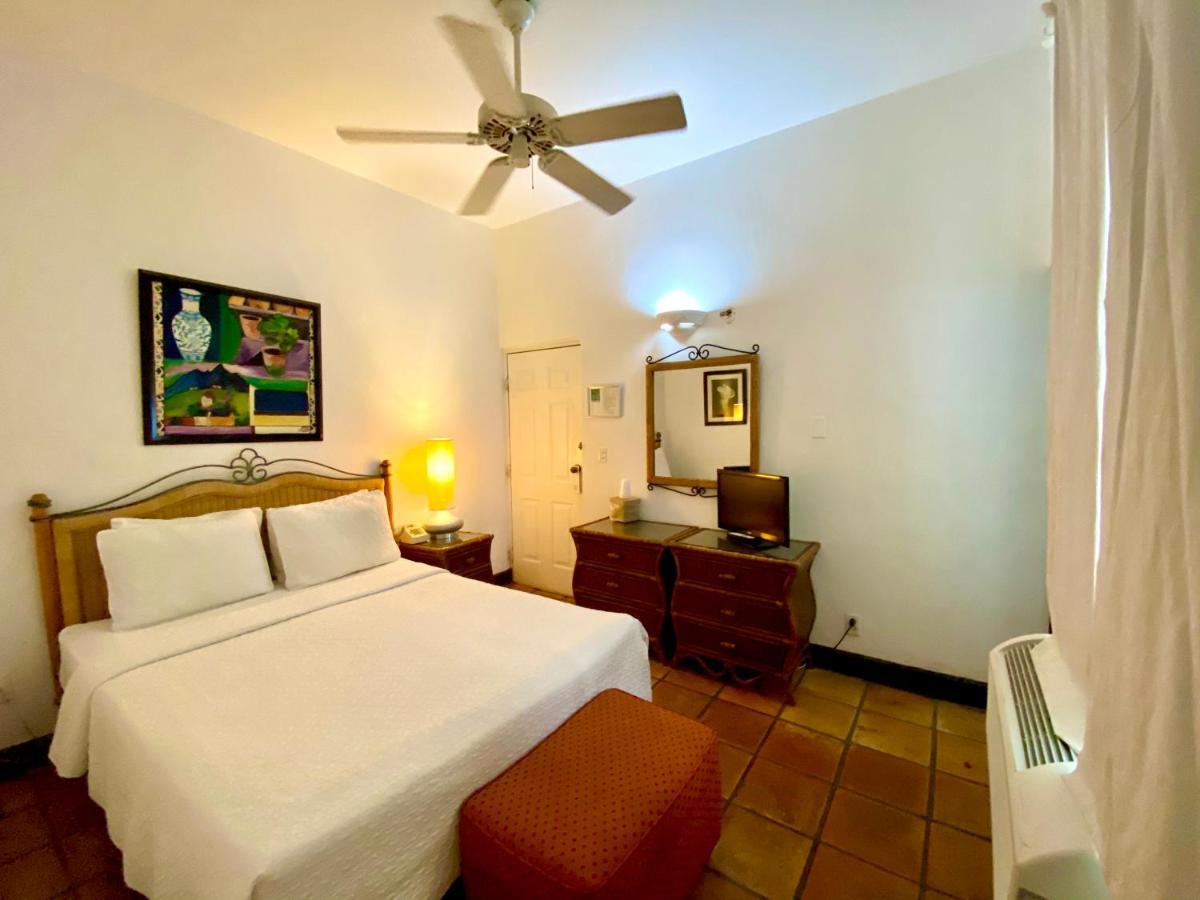 At Wind Chimes Boutique Hotel San Juan Exterior photo